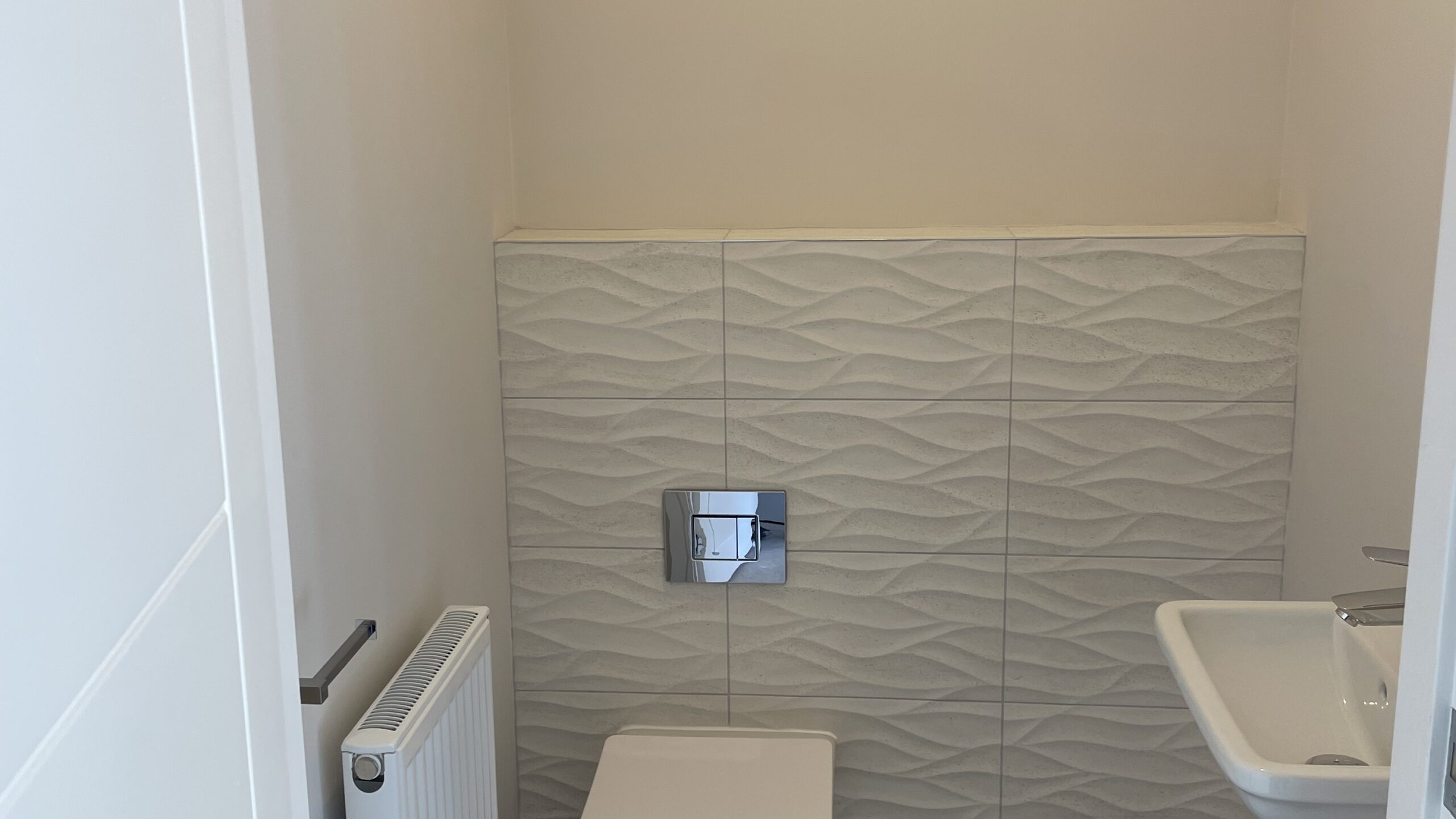 Downstairs wc